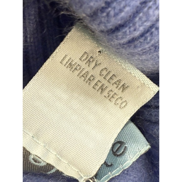Celeste 100% Cashmere Turtleneck Sweater M Lavender Classic Preppy Minimalist - Picture 6 of 6